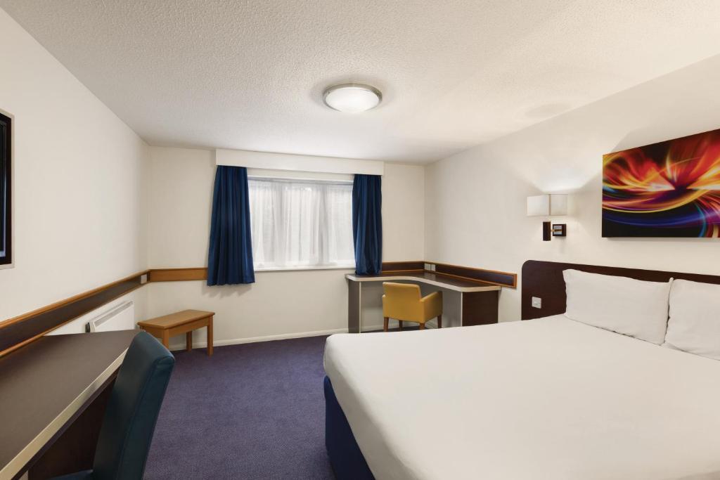 Hotel Ramada London South Mimms Potters Bar Esterno foto