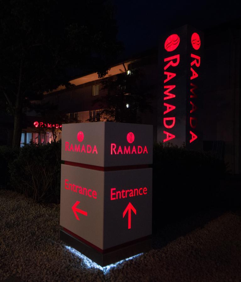 Hotel Ramada London South Mimms Potters Bar Esterno foto