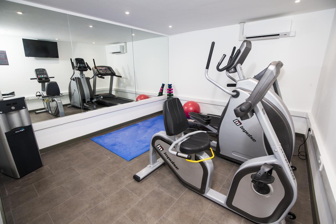 Hotel Ramada London South Mimms Potters Bar Esterno foto